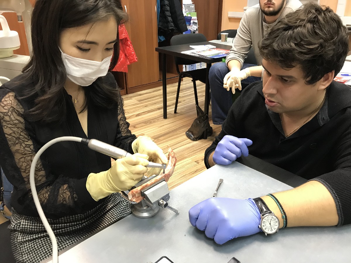 26-27 октября 2019. Базовый курс по имплантации