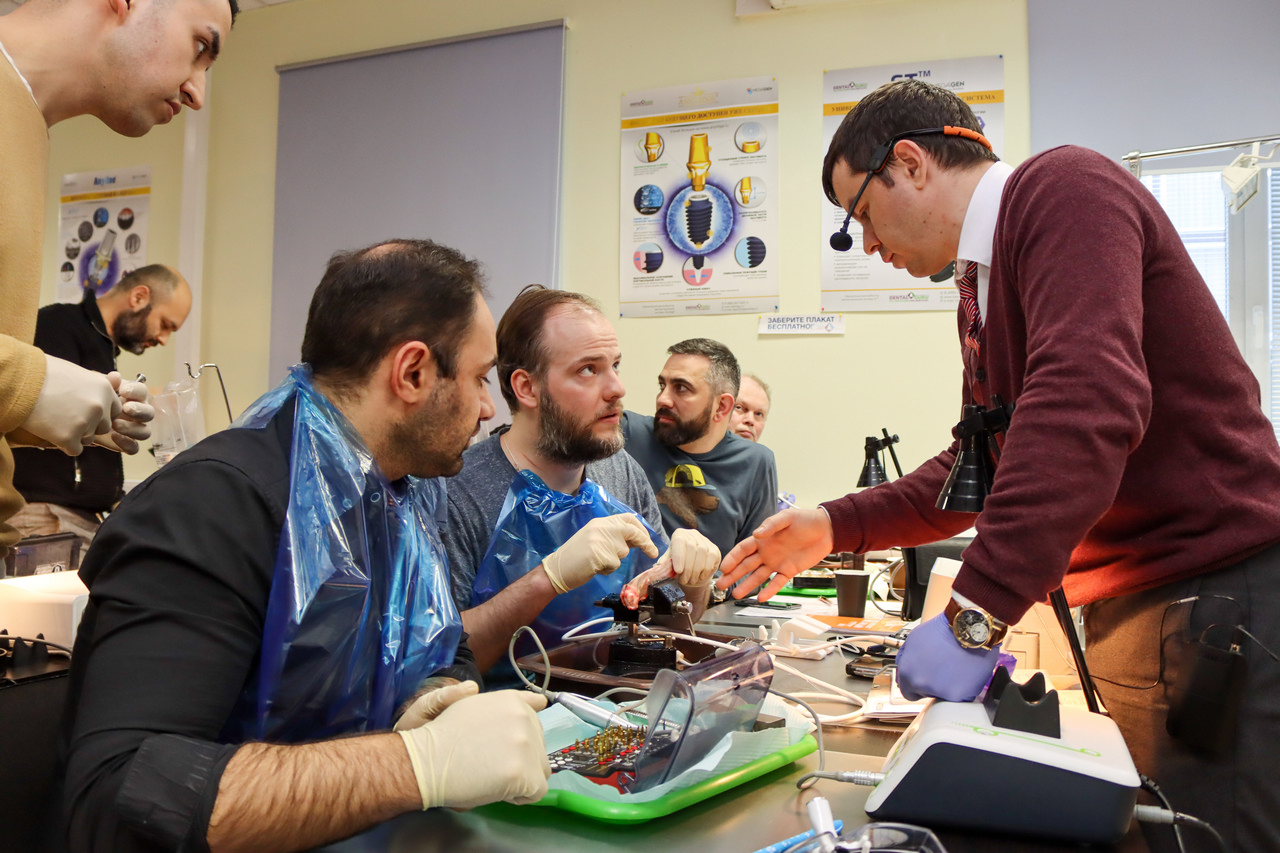 Продвинутый курс по имплантации. Костная пластика и синус-лифтинг