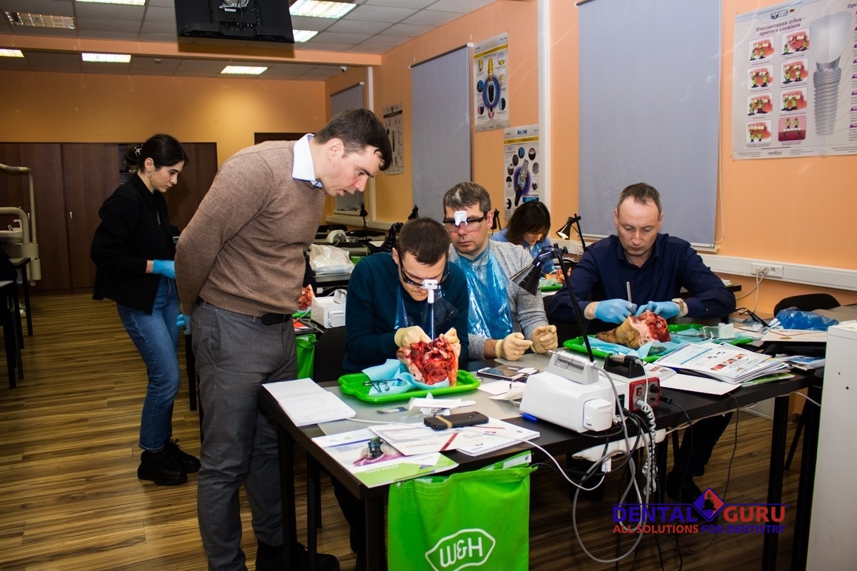 5-6 декабря 2019: уникальный курс Виталия Панцулаи "Пластика мягких тканей вокруг имплантатов. Морфологический подход" в Учебном Центре Дентал Гуру