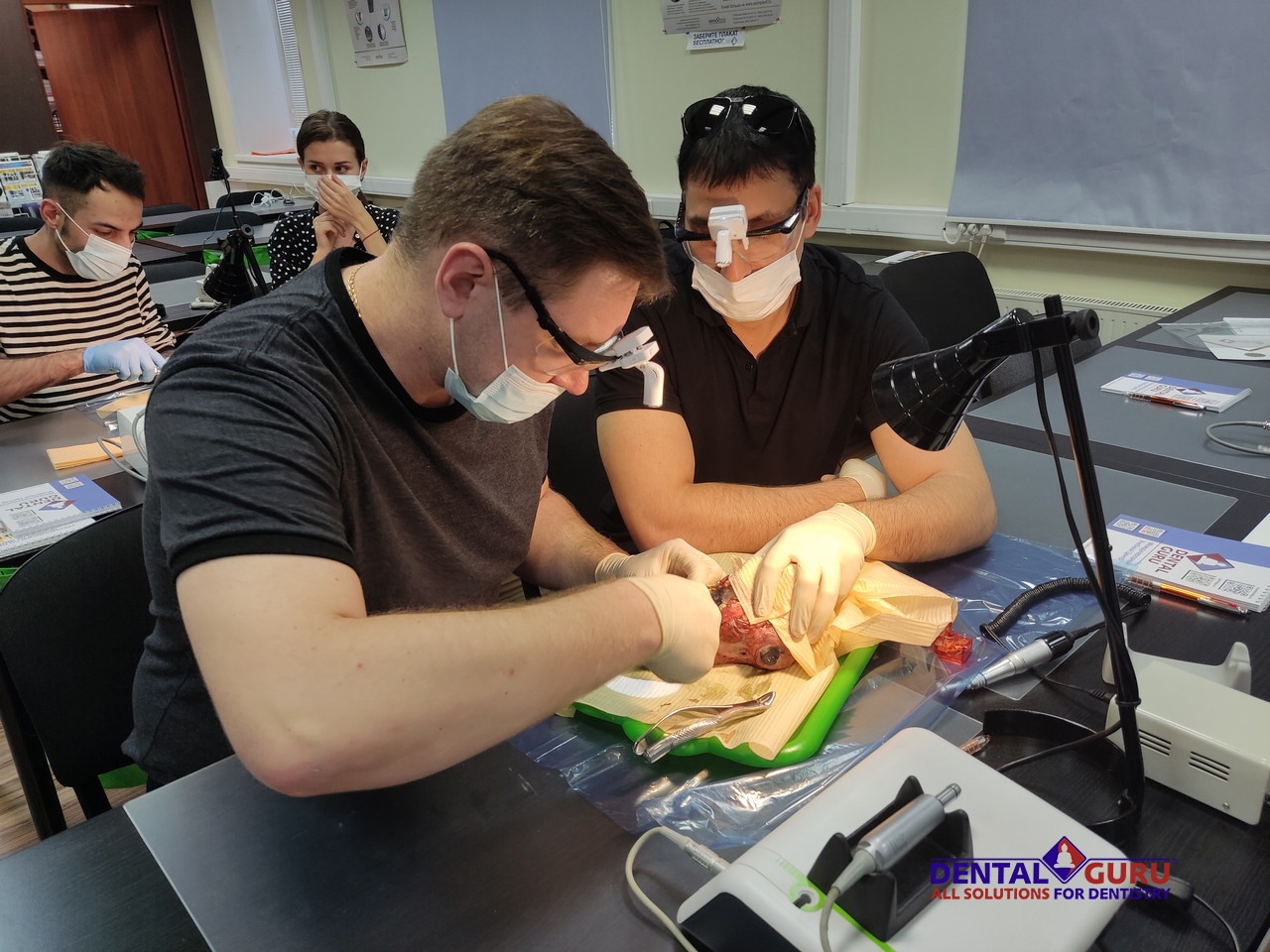 Атравматичное удаление зубов и методики наложения швов. Пост-релиз 3 августа 2021