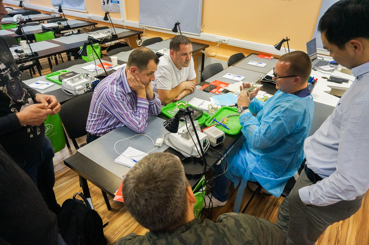 Курс "Стоматологическая реабилитация с помощью ангулированных имплантов", 3 октября 2019г.