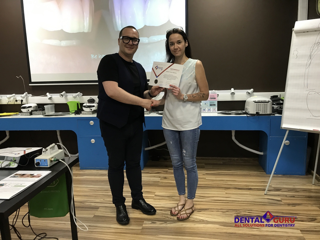 25.06.2021 Стоматологическая реабилитация с помощью ангулированных имплантатов. Имплантация на 4-х имплантатах. Физиологическое и анатомическое обоснование