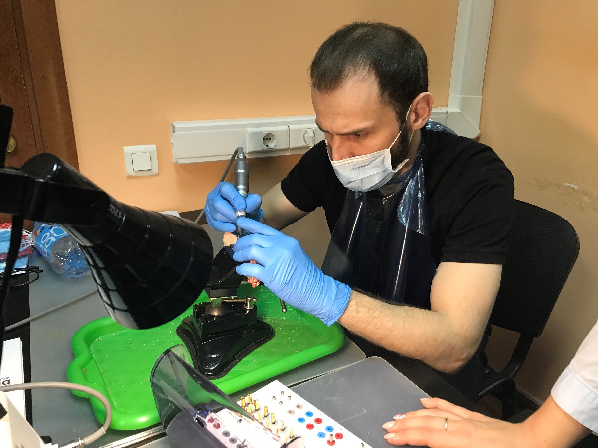 Базовый курс по имплантации, 14-15 марта 2020г.