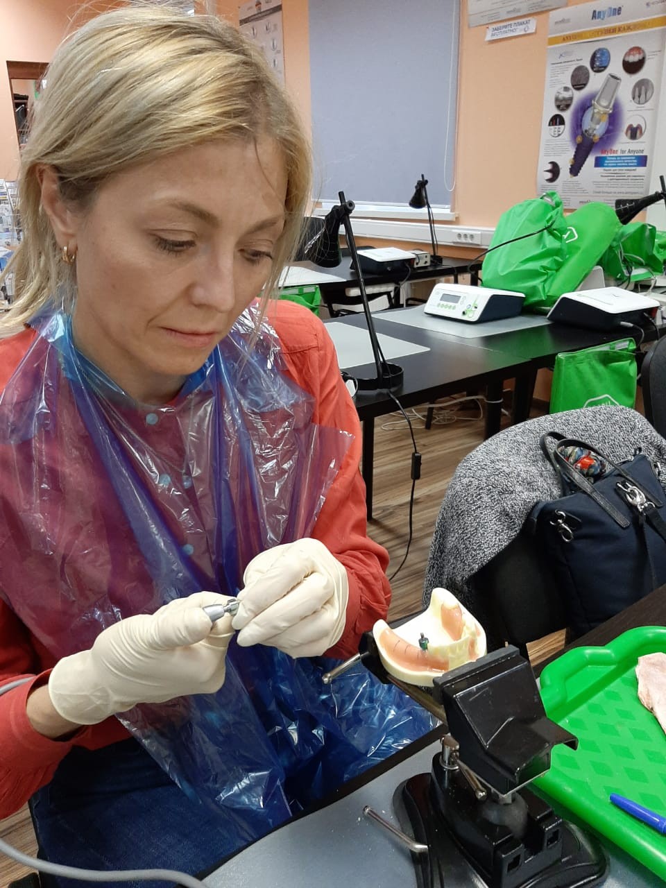 Фундаментальный курс по имплантации. Практическая сессия 19 сентября 2020