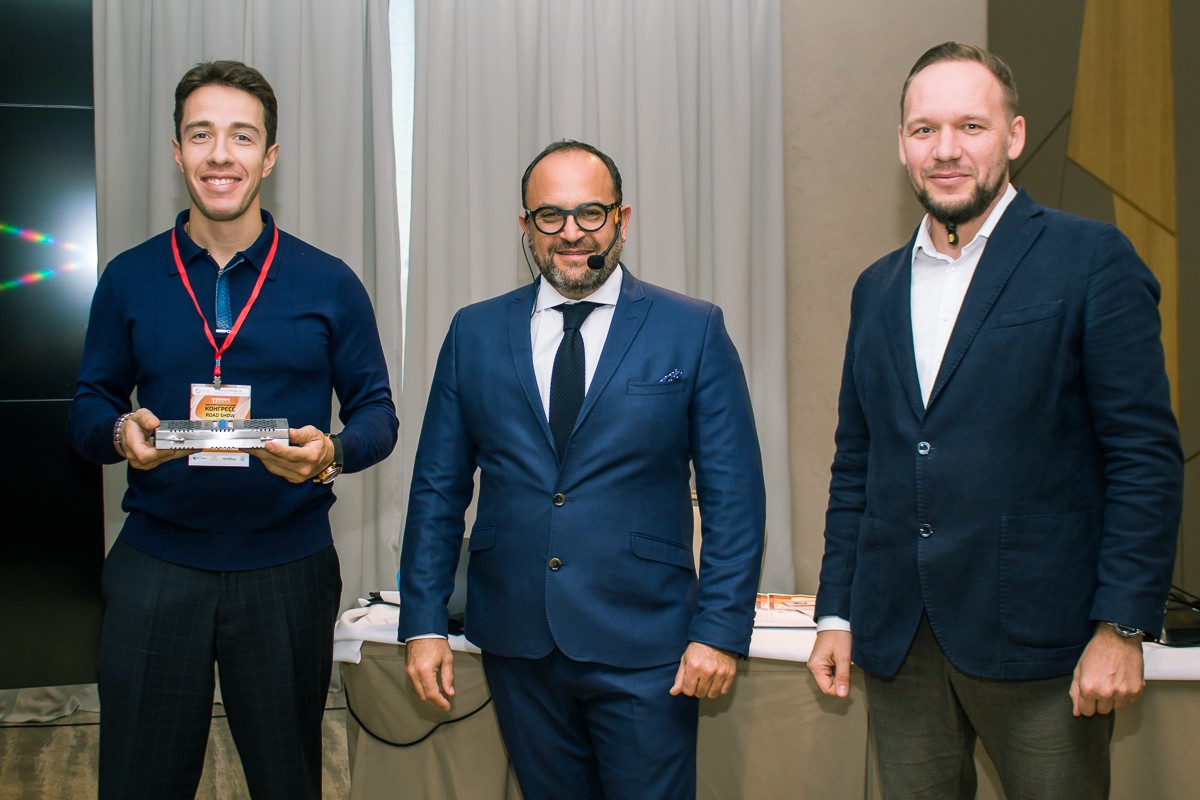 Большой Московский Имплантологический Конгресс с Ховардом Глюкманом 17 октября