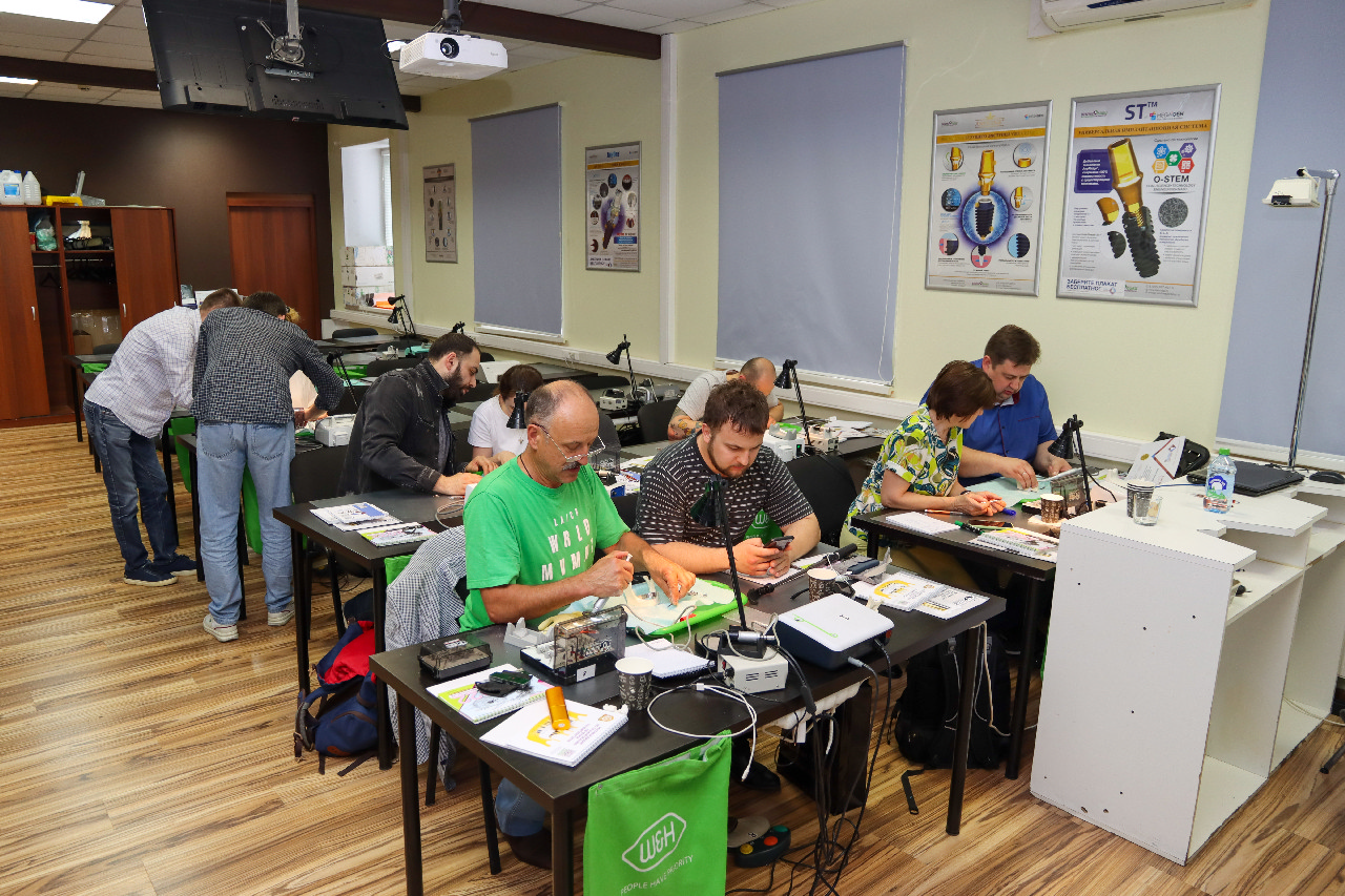 Стоматологическая реабилитация с помощью ангулированных имплантатов