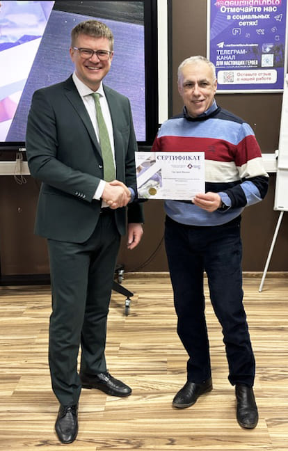 Одномоментная имплантация, немедленная нагрузка и формирование защитного барьера