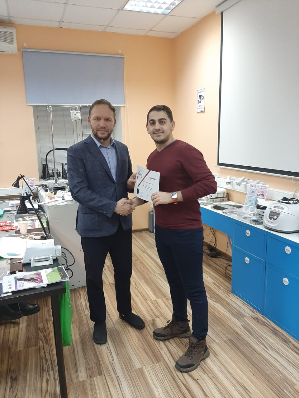 Атравматичное удаление зубов и методики наложения швов. Пост-релиз 11.12.20