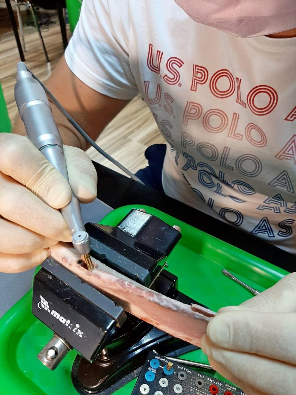 Продвинутый курс по имплантации. Костная пластика. 17-18 июля.