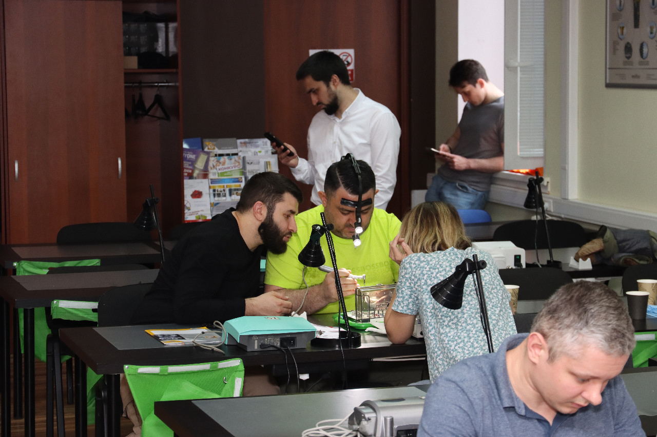 Экспертный курс по тотальной имплантации и протезированию при полном отсутствии зубов