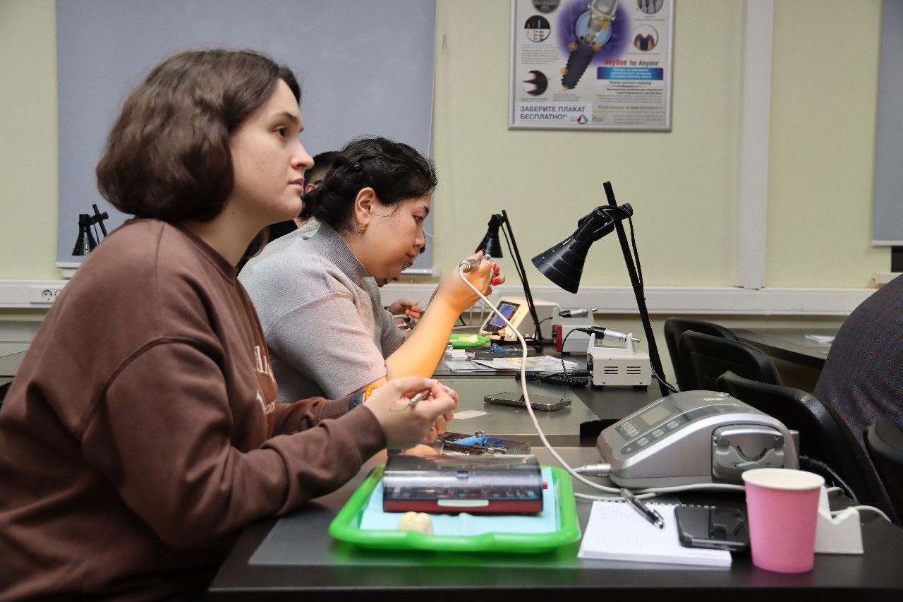 Продвинутый курс по имплантации, 03-04 февраля