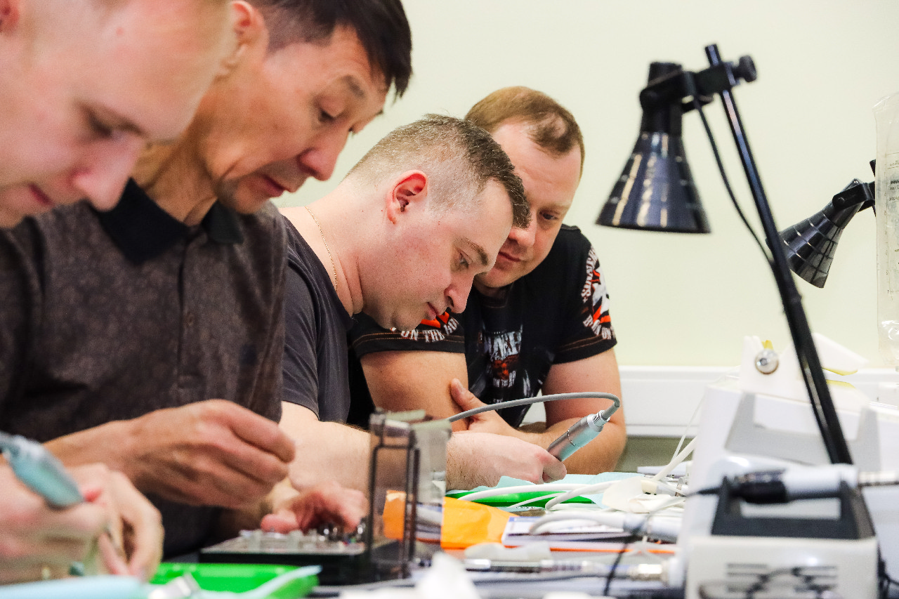 Экспертный курс по тотальной имплантации и протезированию при полном отсутствии зубов