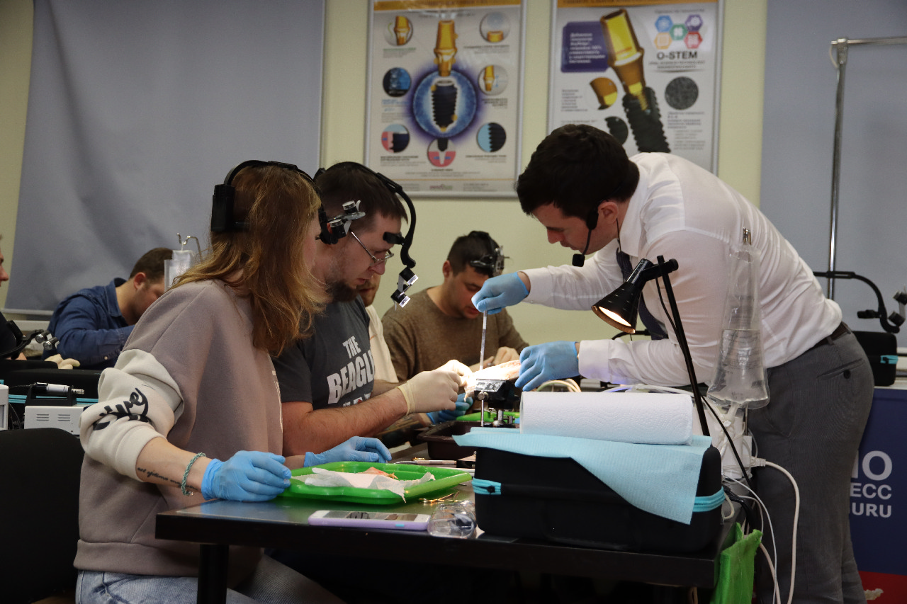 Продвинутый курс по имплантации: костная пластика и синус-лифтинг