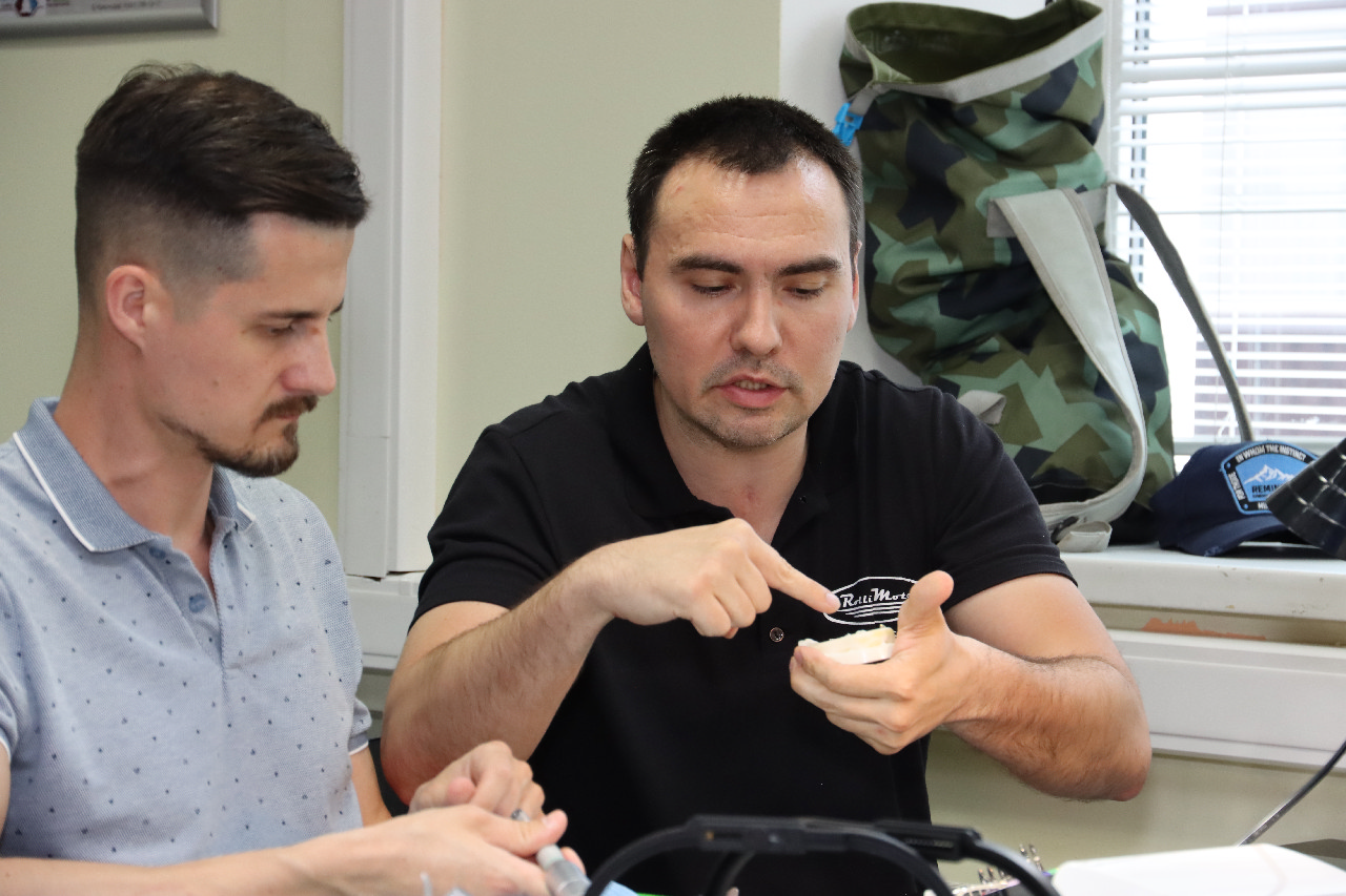 Экспертный курс по тотальной имплантации и протезированию при полном отсутствии зубов