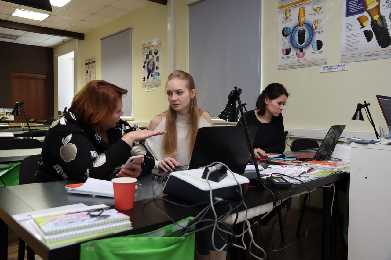 Продвинутый курс R2Gate+ExoCAD. Практика на беззубой челюсти