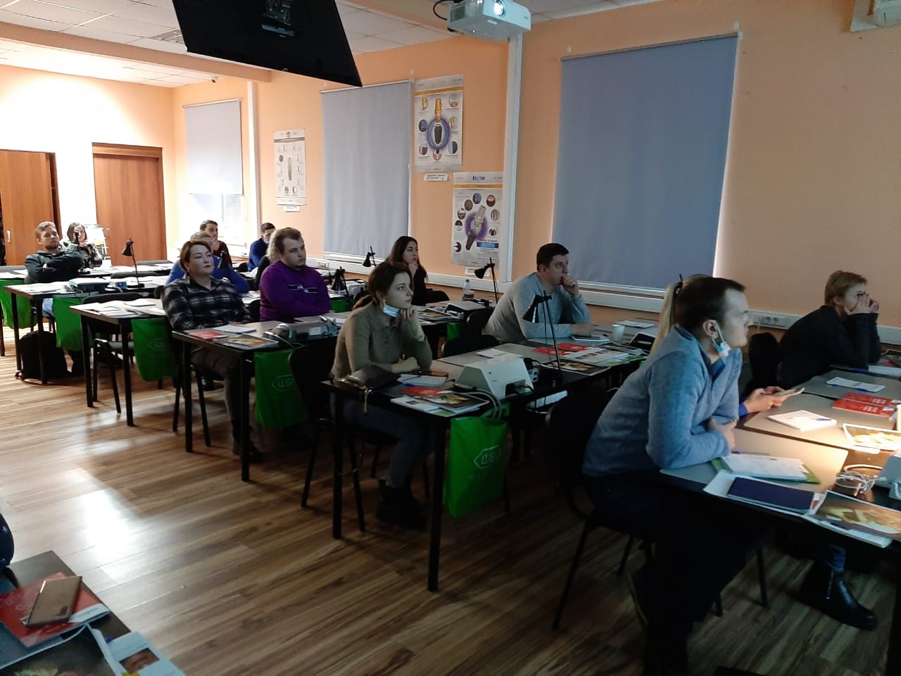 Атравматичное удаление зубов и методики наложения швов. Пост-релиз 11.12.20