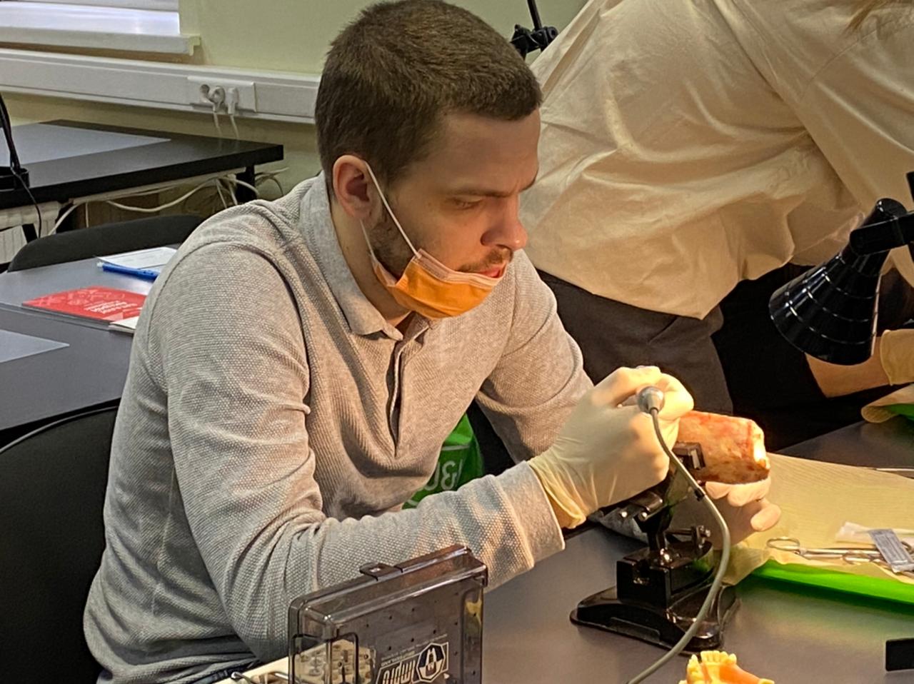 Фундаментальный курс по имплантации. Практическая сессия. Пост-релиз 20 апреля