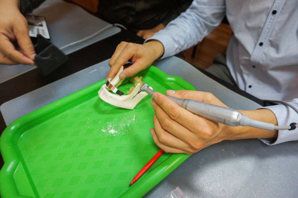 Курс "Стоматологическая реабилитация с помощью ангулированных имплантов", 3 октября 2019г.