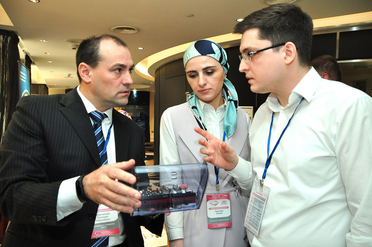 Лекция А.Д. Лысова в рамках Первого Имплантологического конгресса