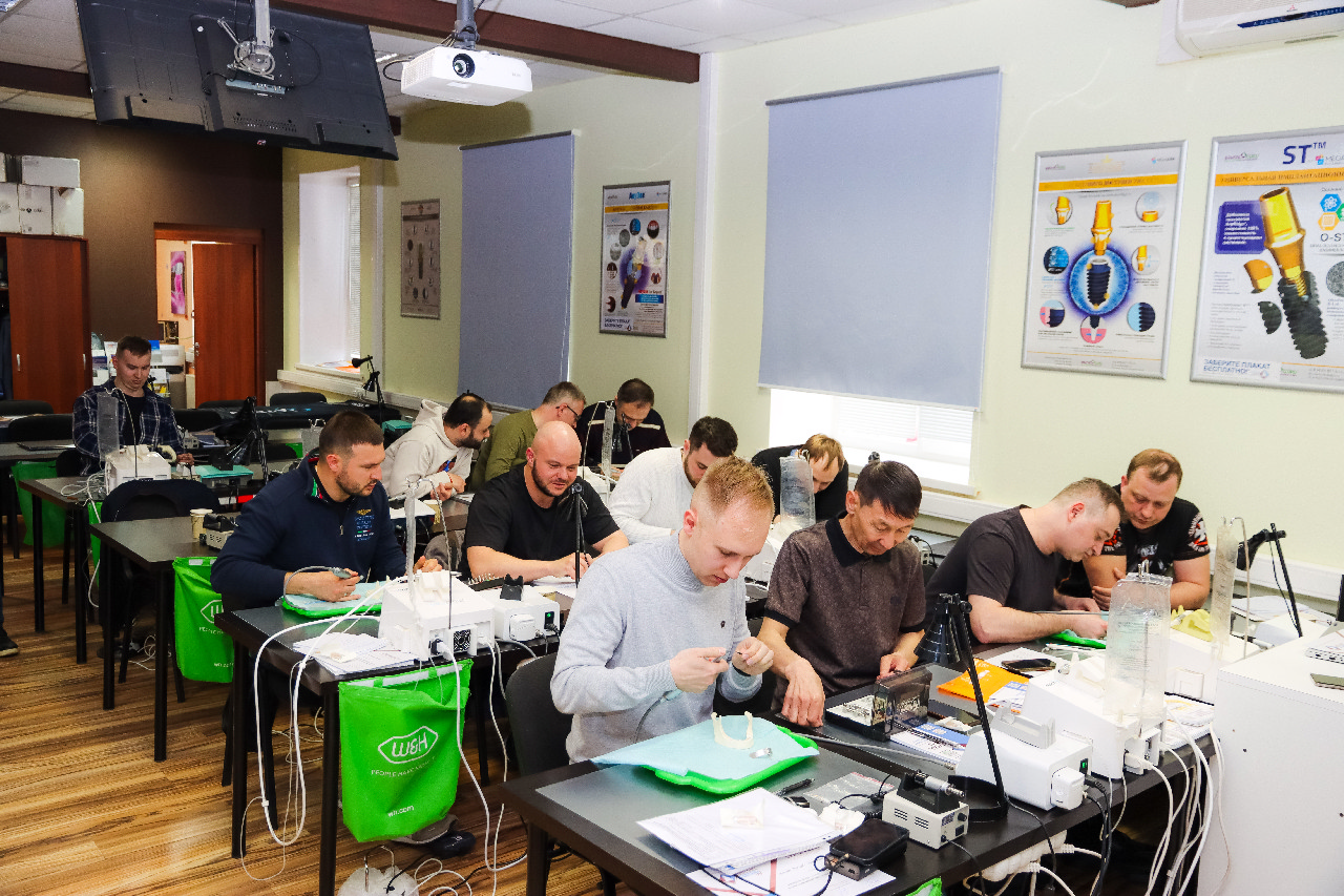 Экспертный курс по тотальной имплантации и протезированию при полном отсутствии зубов