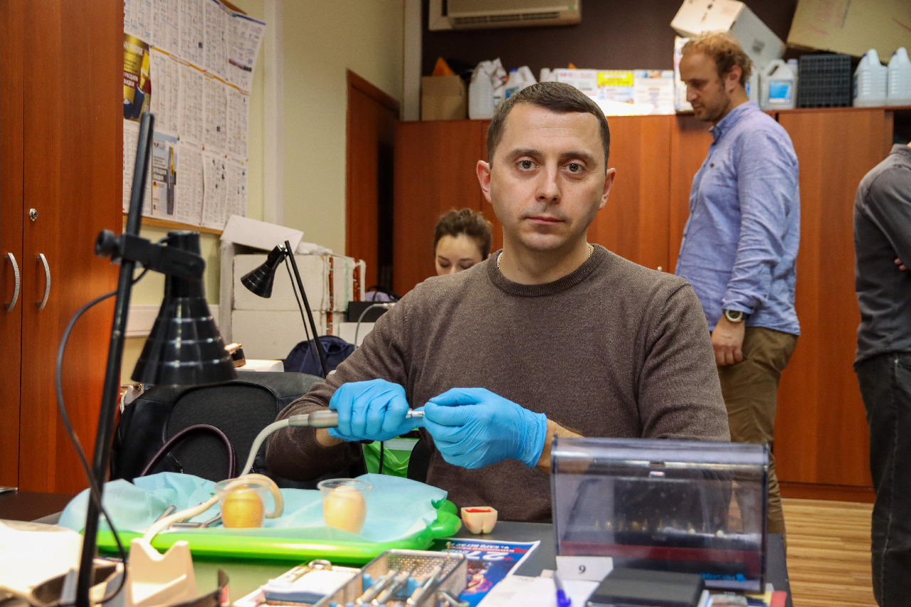 Продвинутый курс по имплантации: костная пластика и синус-лифтинг 13-14 сентября