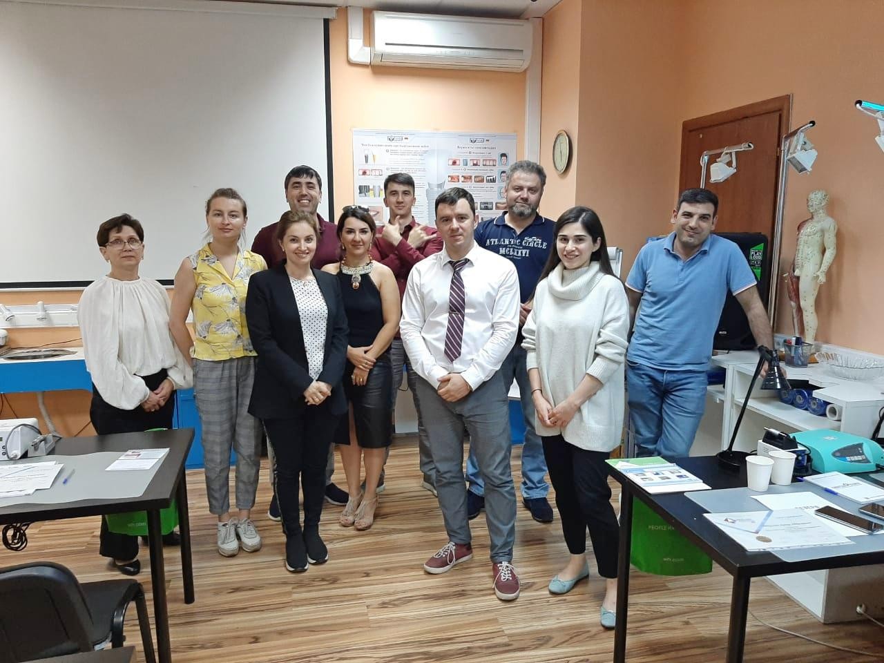 Продвинутый курс по протезированию на имплантатах. 19 июля.