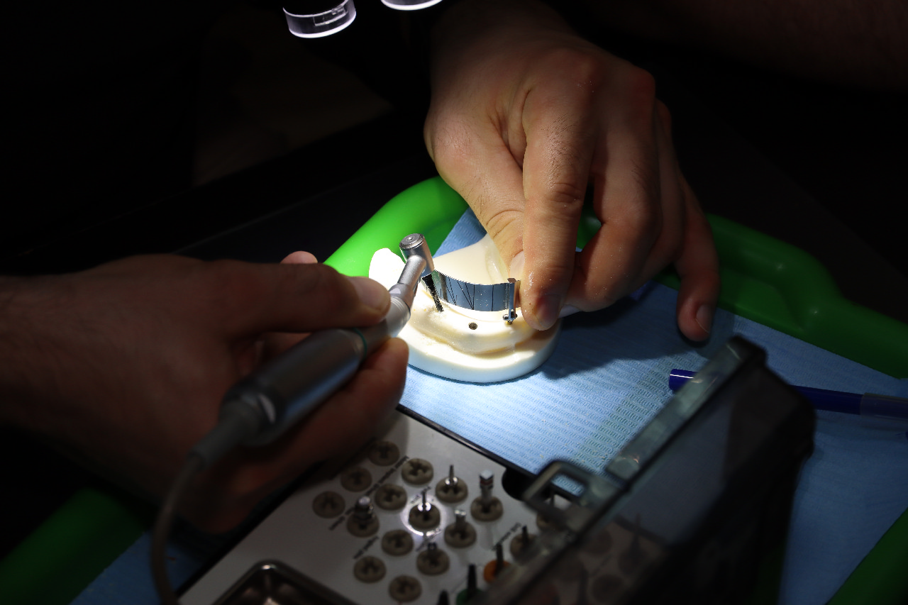 Экспертный курс по тотальной имплантации и протезированию при полном отсутствии зубов