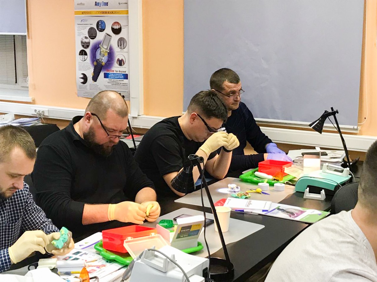 Базовый курс по имплантации, 29 и 30 ноября 2019г.