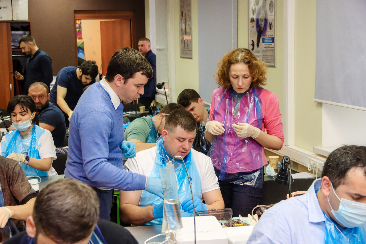 Продвинутый курс по имплантации. Костная пластика и синус-лифтинг