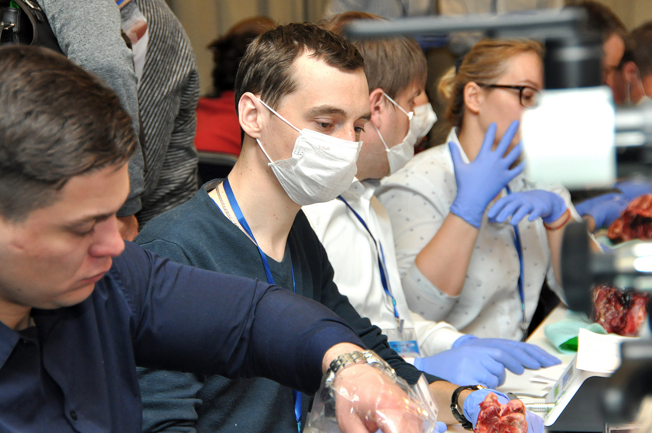 Лекция А.Д. Лысова в рамках Первого Имплантологического конгресса