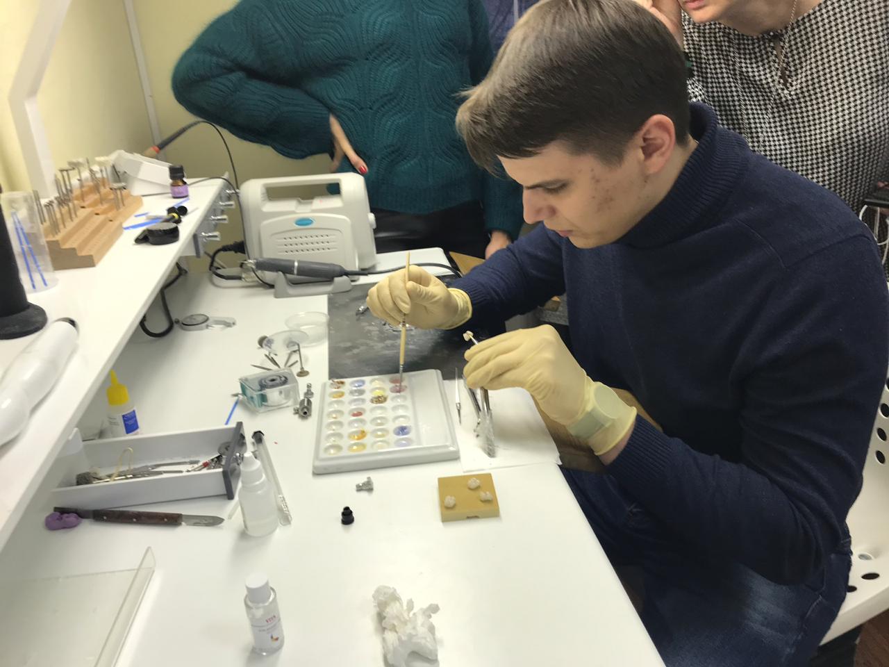 Создание цельнокерамической реставрации в полной анатомии по CAD/CAM с окрашиванием. 8 октября, Станислав Белоус