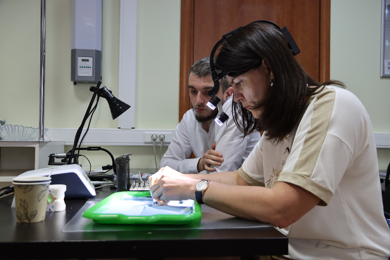 Экспертный курс по тотальной имплантации и протезированию при полном отсутствии зубов