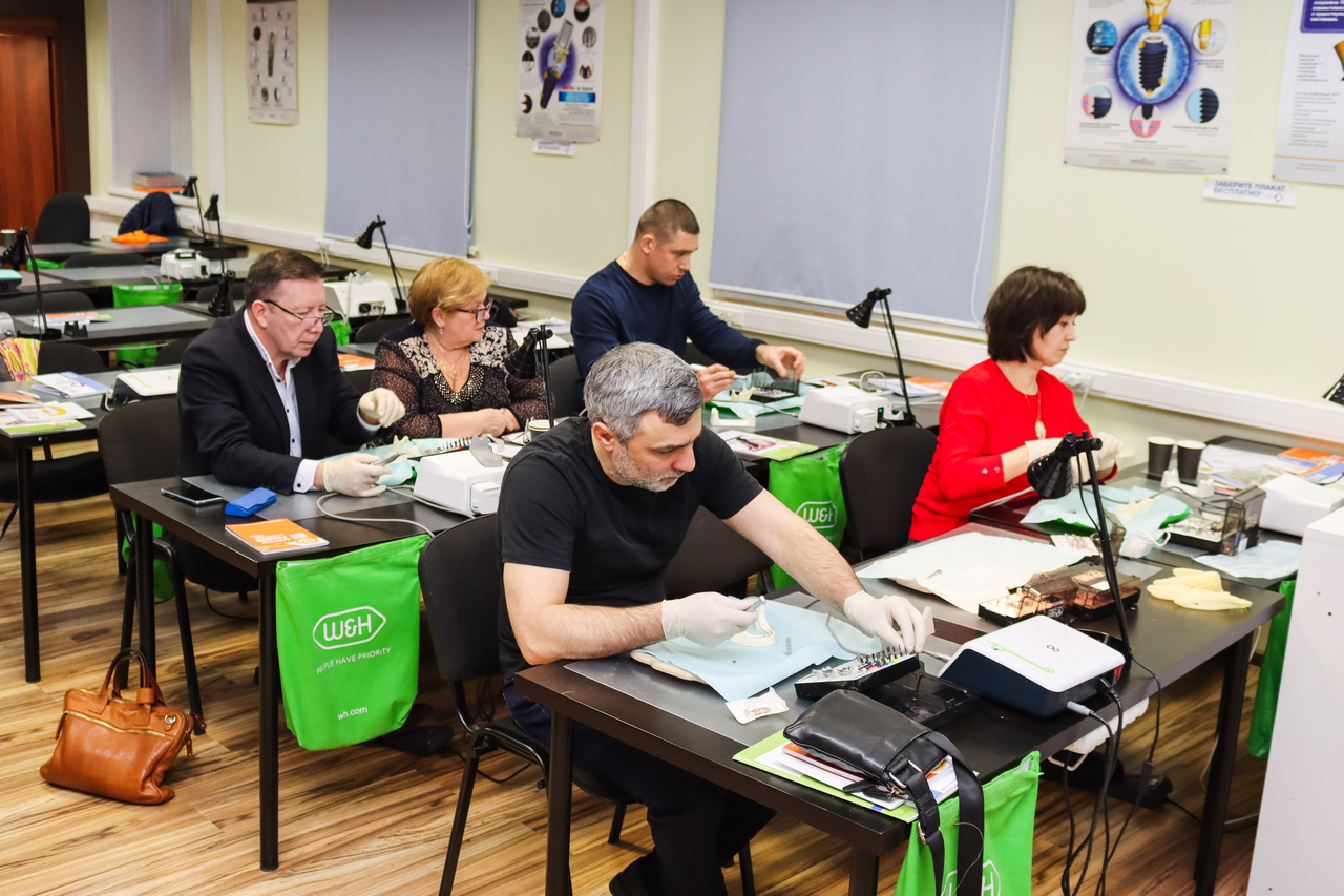 Стоматологическая реабилитация с помощью ангулированных имплантатов, 25.02.2022