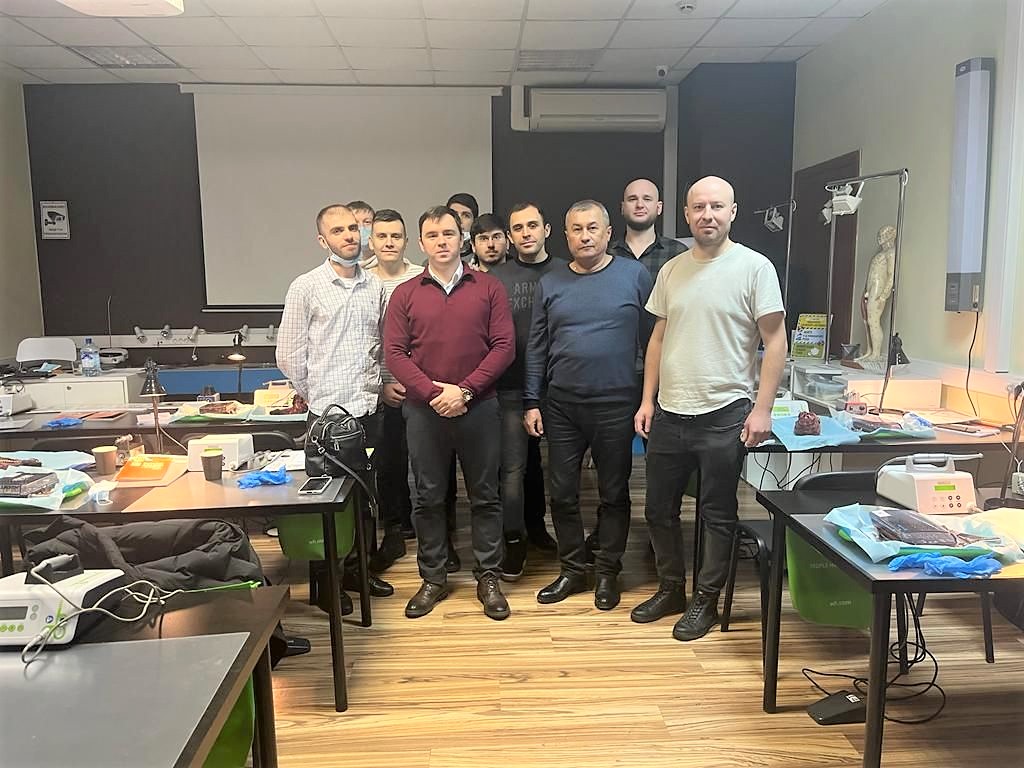 Виталий Панцулая: одномоментная имплантация и немедленная нагрузка