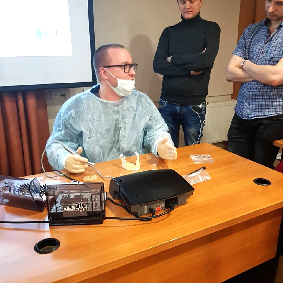 Пермь, 16 ноября: Экспертный курс по тотальной имплантации и протезированию при полном отсутствии зубов. Данилов А.А.