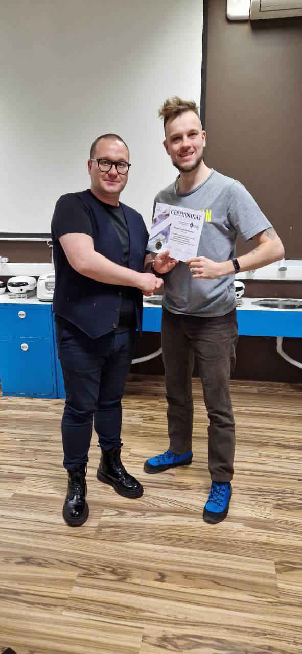 Стоматологическая реабилитация с помощью ангулированных имплантатов