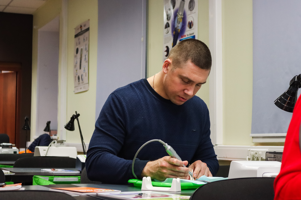 Стоматологическая реабилитация с помощью ангулированных имплантатов, 25.02.2022