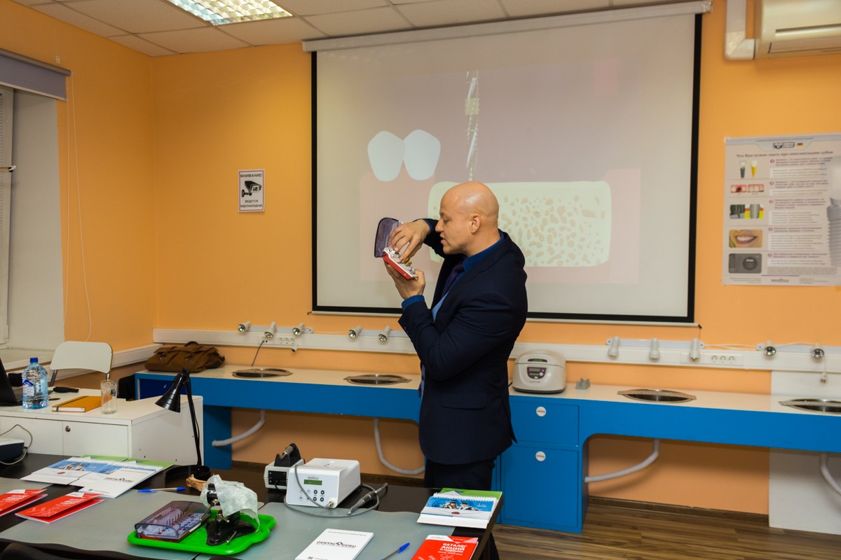 Базовый курс по имплантации, 29 и 30 ноября 2019г.