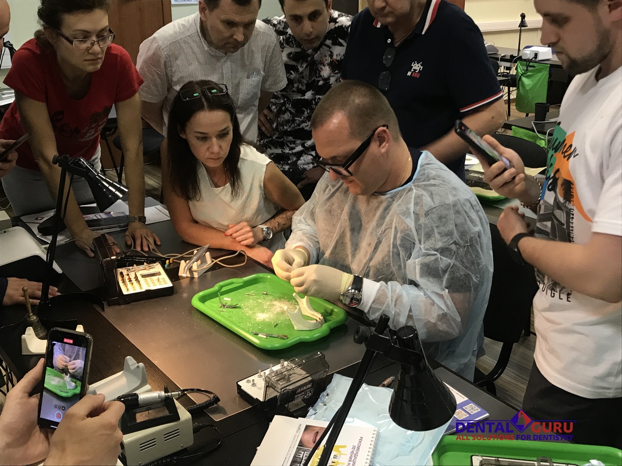 25.06.2021 Стоматологическая реабилитация с помощью ангулированных имплантатов. Имплантация на 4-х имплантатах. Физиологическое и анатомическое обоснование