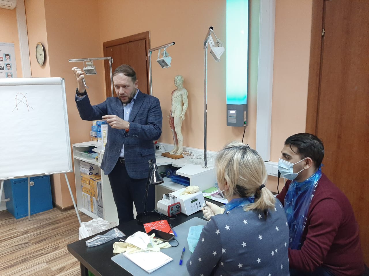 Атравматичное удаление зубов и методики наложения швов. Пост-релиз 11.12.20