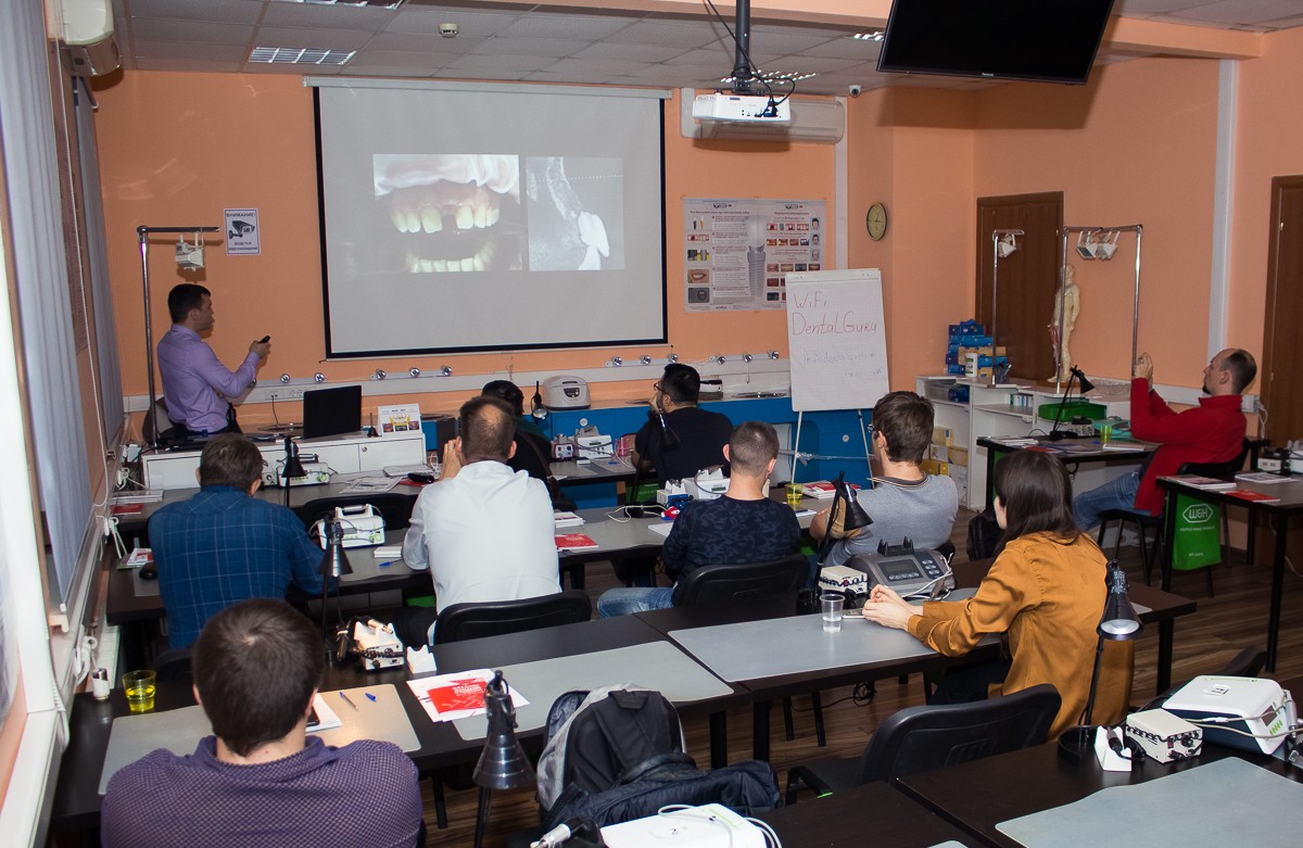 Пластика мягких тканей вокруг имплантатов. Морфологический подход - курс Виталия Панцулаи в УЦ Дентал Гуру.