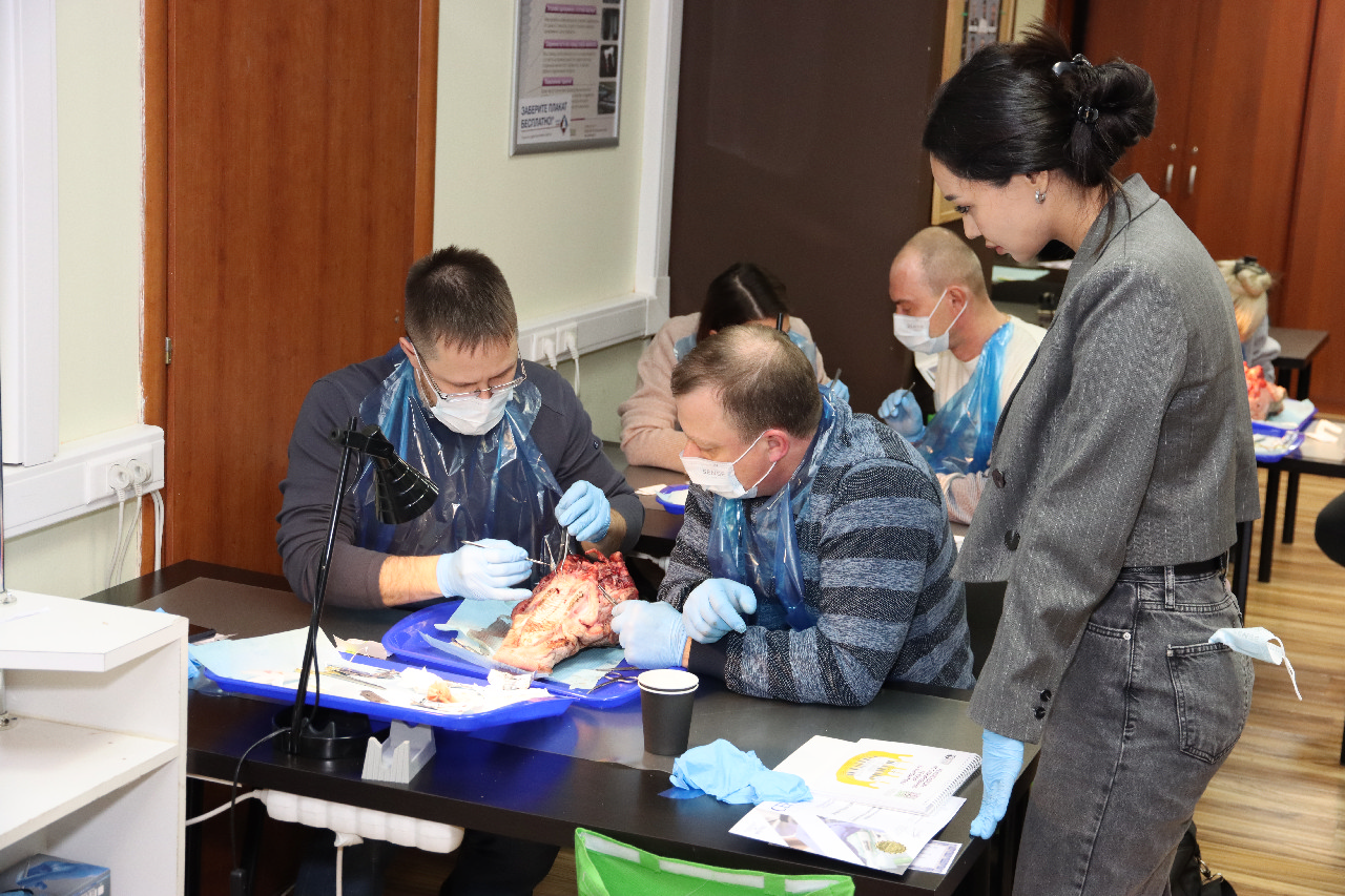 Пластика мягких тканей вокруг имплантатов. Морфологический подход