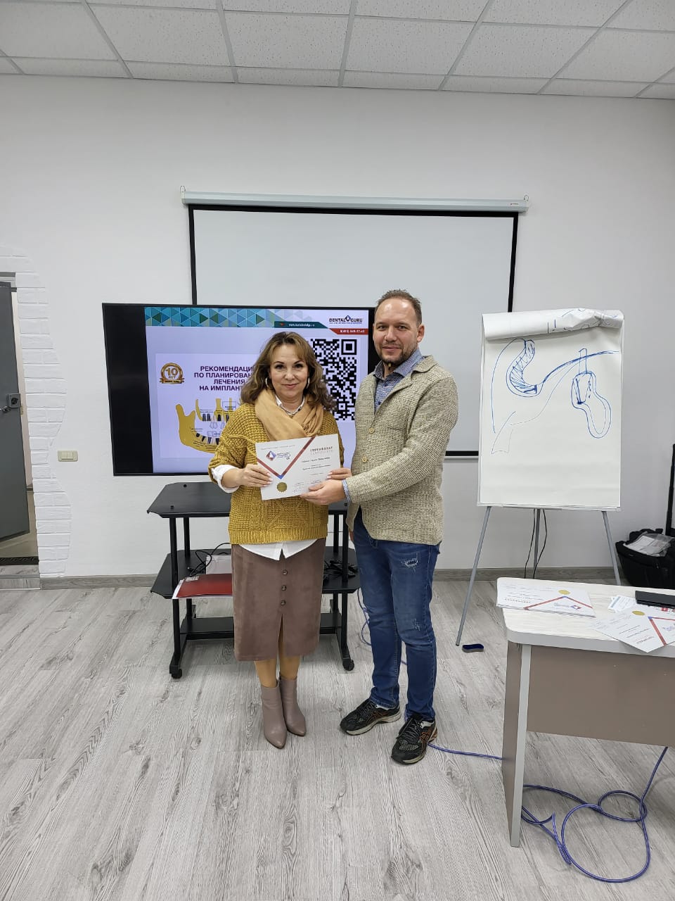 Практический мастер-класс: одномоментная имплантация и немедленная нагрузка