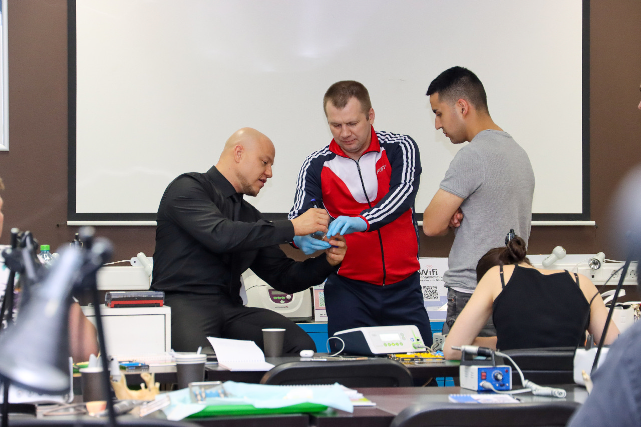 Продвинутый курс по имплантации