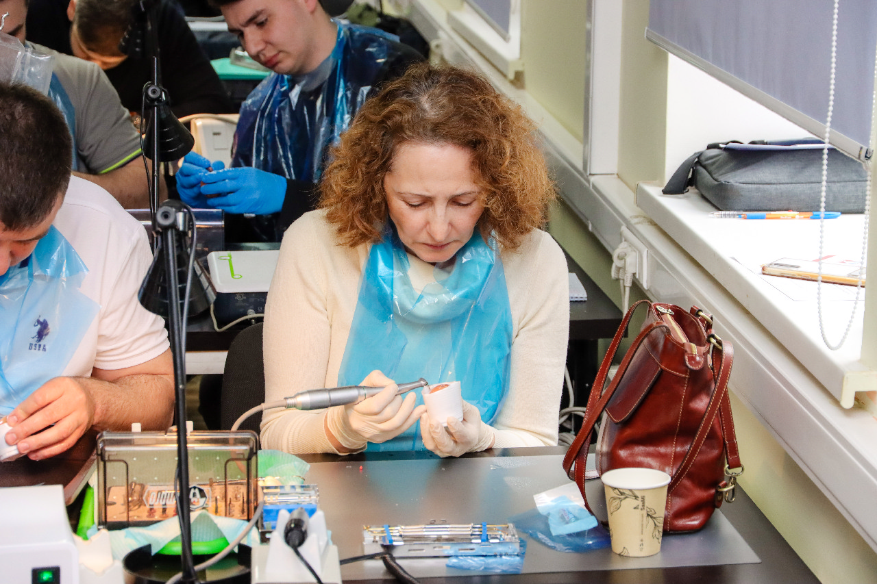 Продвинутый курс по имплантации. Костная пластика и синус-лифтинг