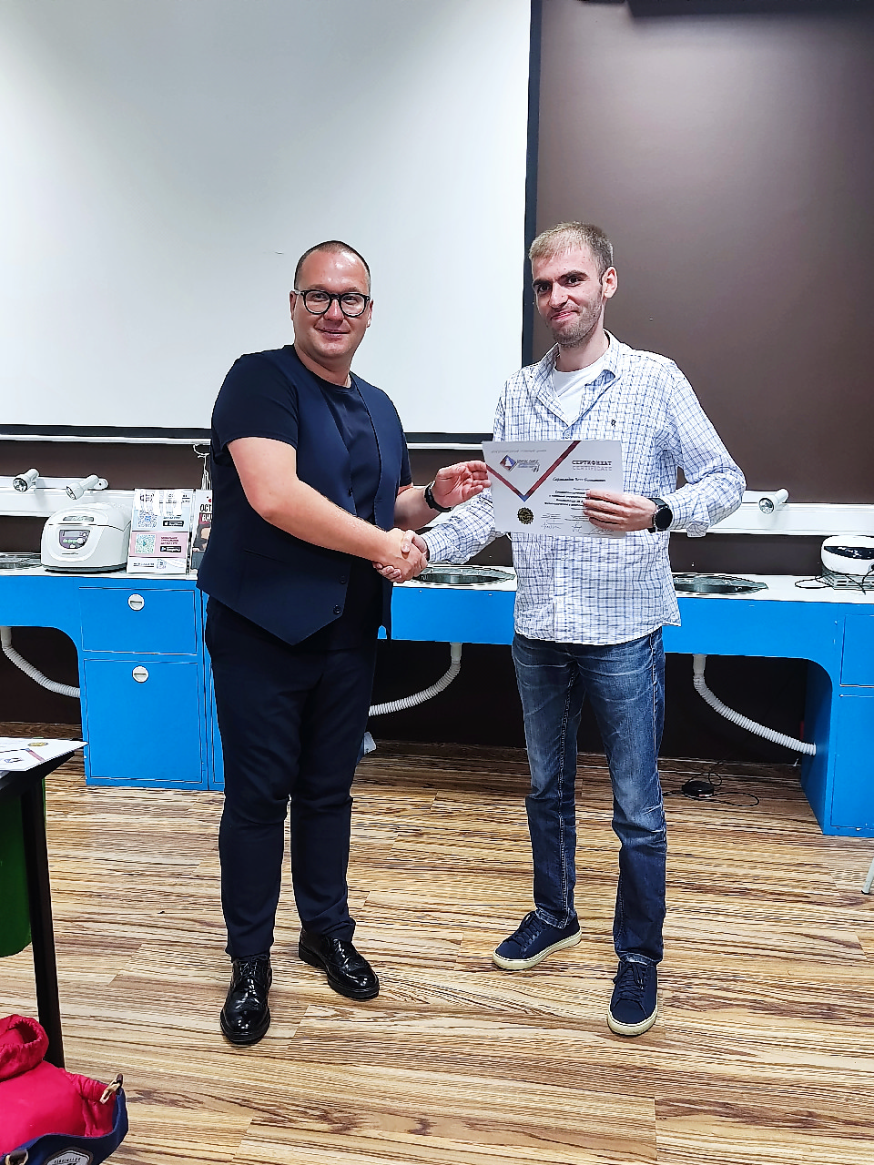 Стоматологическая реабилитация с помощью ангулированных имплантатов