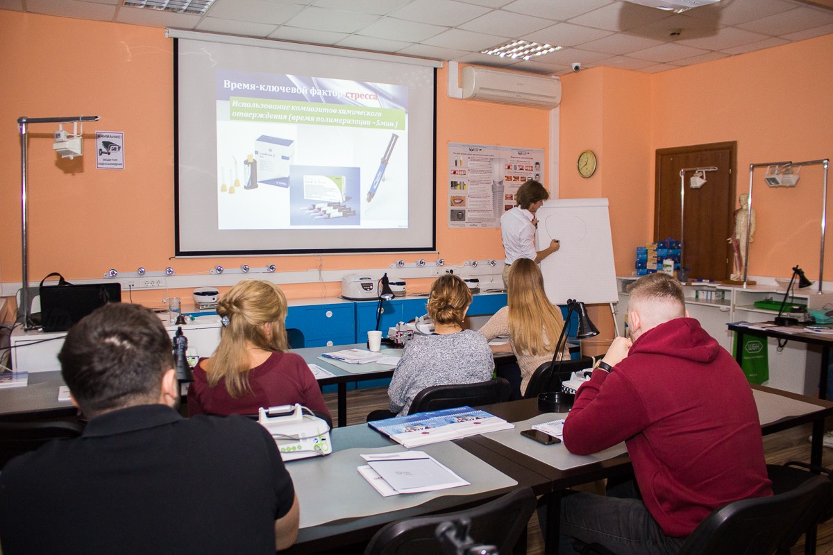 Два дня, два лектора, 40 тем и реставрация на пациенте.