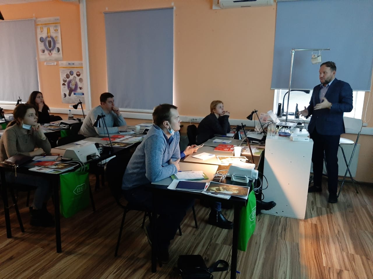 Атравматичное удаление зубов и методики наложения швов. Пост-релиз 11.12.20