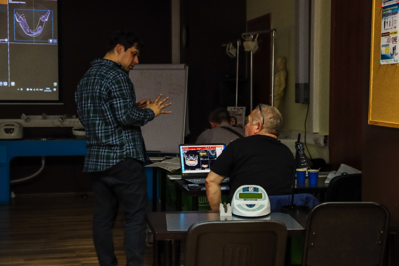 Продвинутый курс R2Gate+ExoCAD. Практика на беззубой челюсти