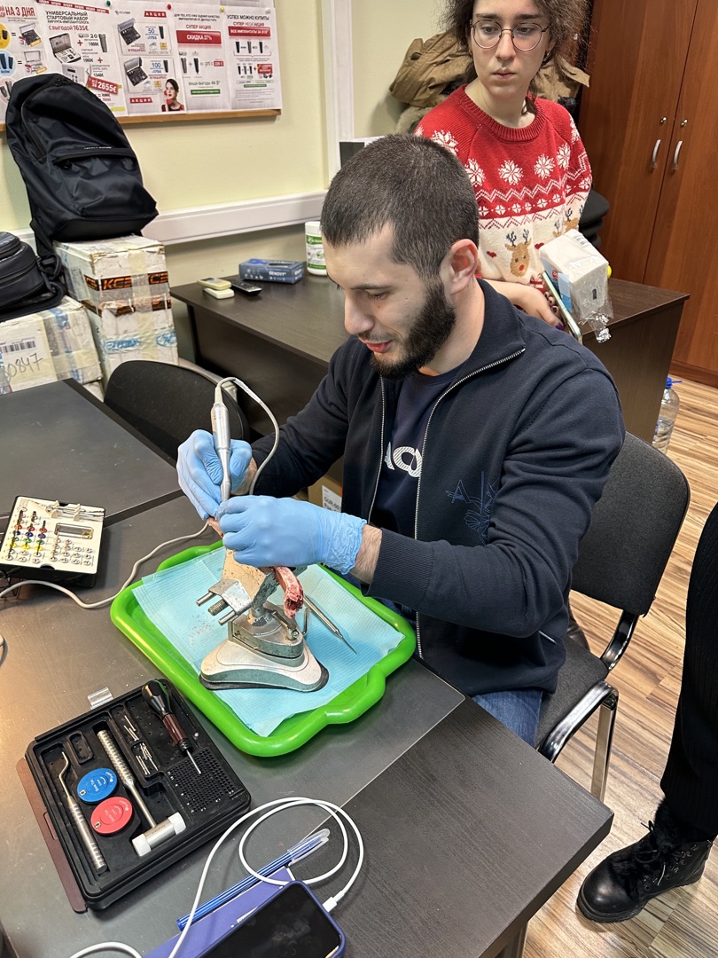 Продвинутый курс по имплантации. Костная пластика и синус-лифтинг